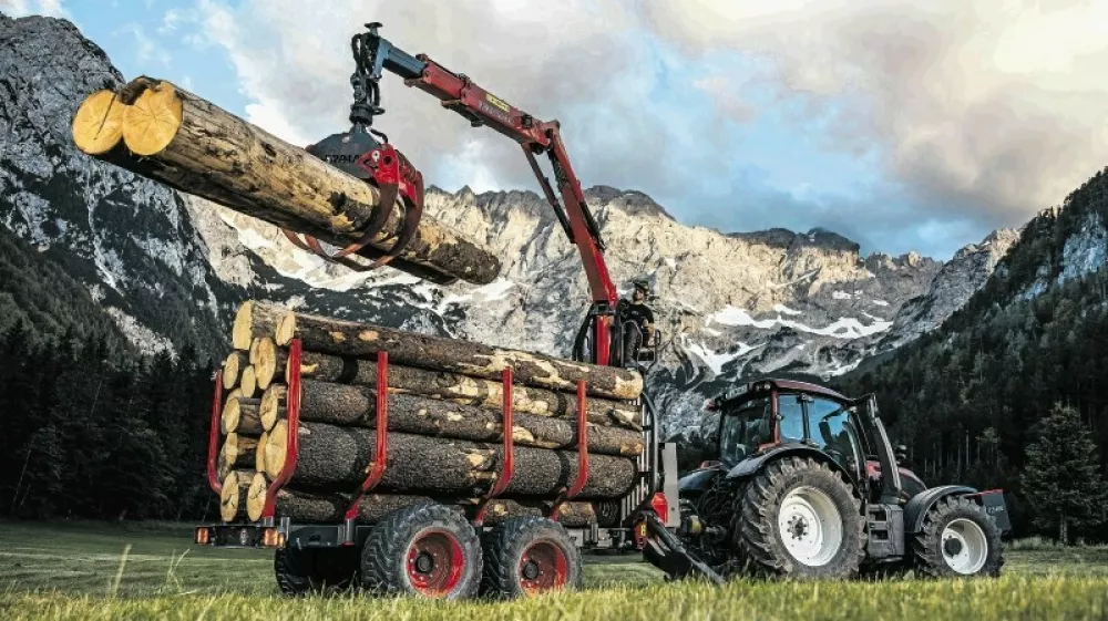 Gozdarske prikolice z dvigali olajšujejo delo tako profesionalnim kot tudi občasnim uporabnikom.