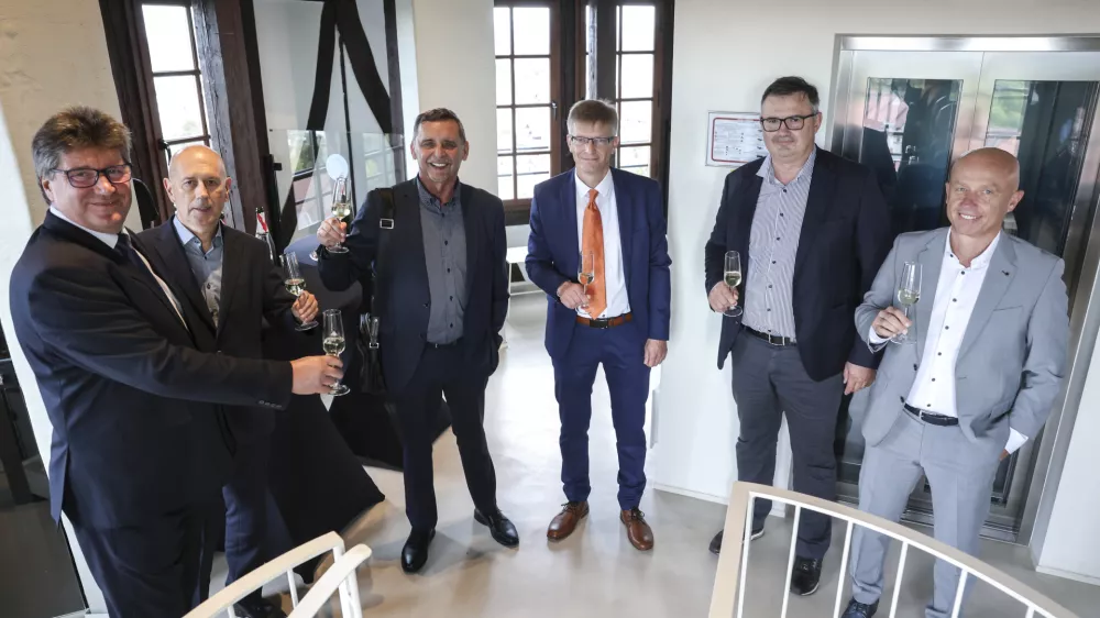 Ivan Molan, Bojan Petan, Miran Lesjak, Igor Arh, Mirko Požar, Jure Višček- 24.09.2024 - izbor dolenjsko-posavske Gazele - grad Mokrice //FOTO: Jaka Gasar