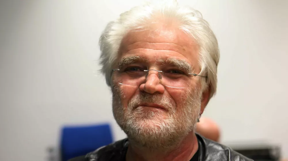 Igor Ž. Žagar, direktor Pedagoškega inštituta: »Učitelji se ne pritožujejo nad nedostopnostjo pedagoškega študija, ker bi bil predrag, ampak nad prenizkimi plačami in preobremenjenostjo.«