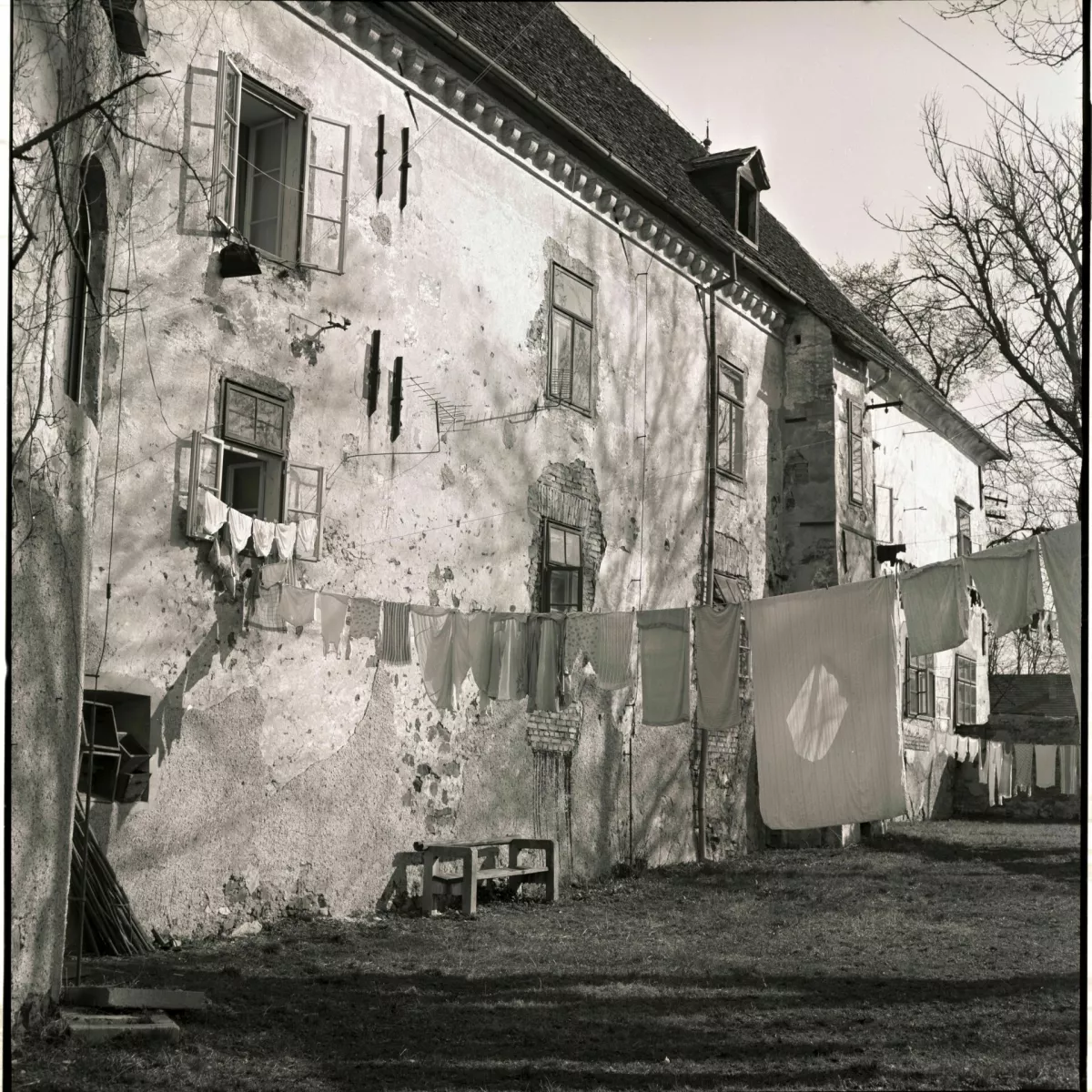 Zahodni trakt gradu Fužine leta 1968 Foto:  Jože Gorjup, ministrstvo za kulturo, INDOK center