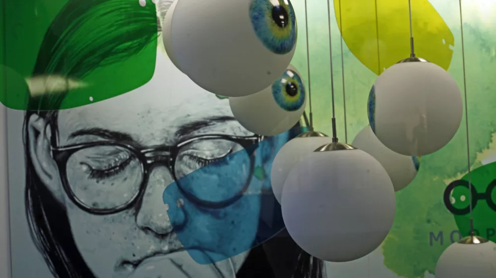 Danes v oddaji Zdravnik ob 18h ne spreglejte teme Najpogostej&scaron;e bolezni oči (Foto: Luka Cjuha)