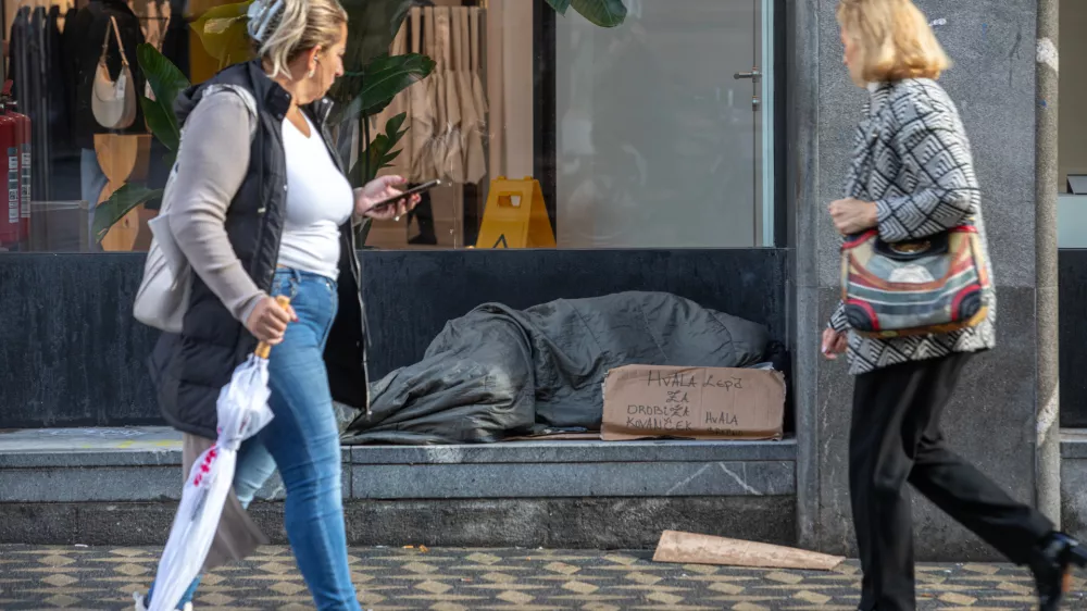 10.2024 - reportaža za Objektiv Beračenje - prosjačenje - berač - Čopova ulicaFOTO: Luka Cjuha