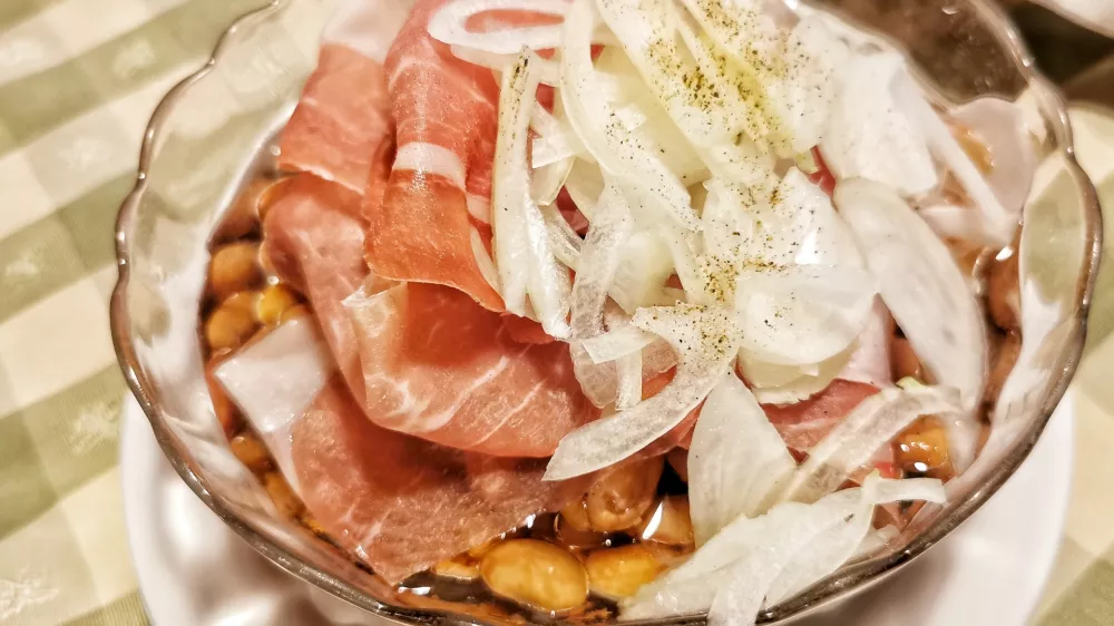 Holcarska malica, Gostilna Pr' Bizjak