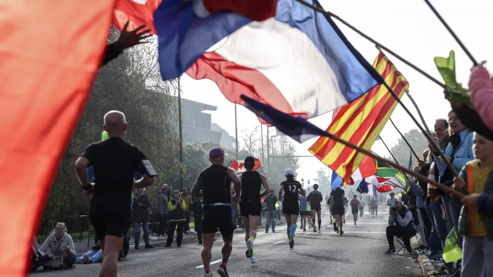 - 20.10.2024 - 28. Ljubljanski maraton - 24 tisoč tekačev - največji športno-rekreativni dogodek v državi //FOTO: Jaka Gasar
