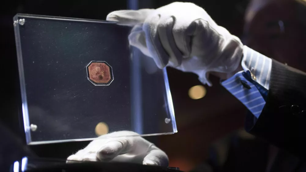 Najdražja znamka na svetu se je pogosto znašla na dražbah. / Foto: Getty Images