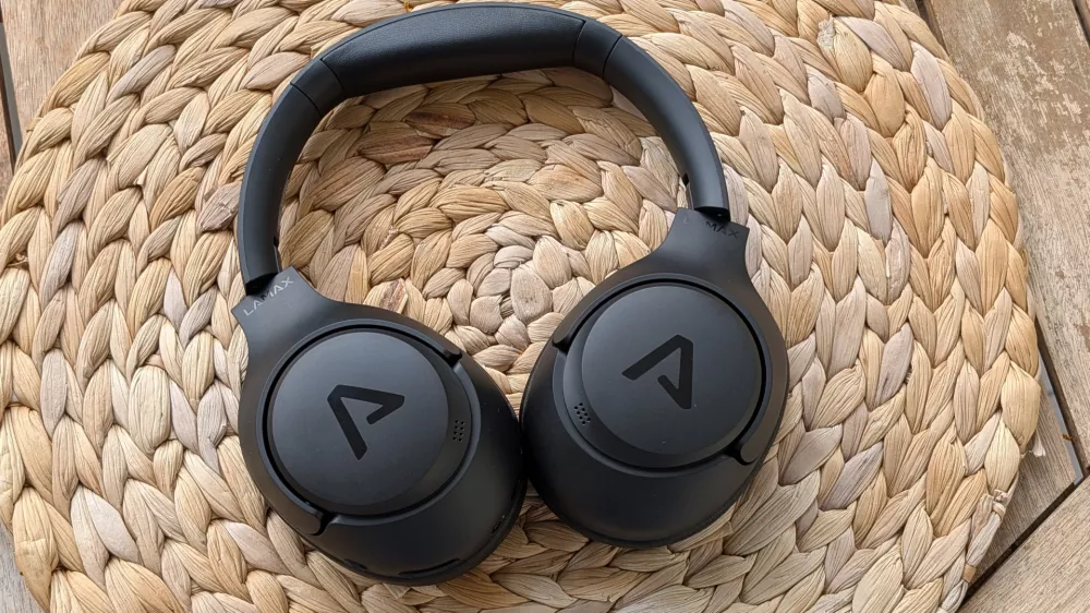 Slu&scaron;alke Lamax noise comfort 2 anc se lahko pohvalijo z zelo v&scaron;ečnim dizajnom.