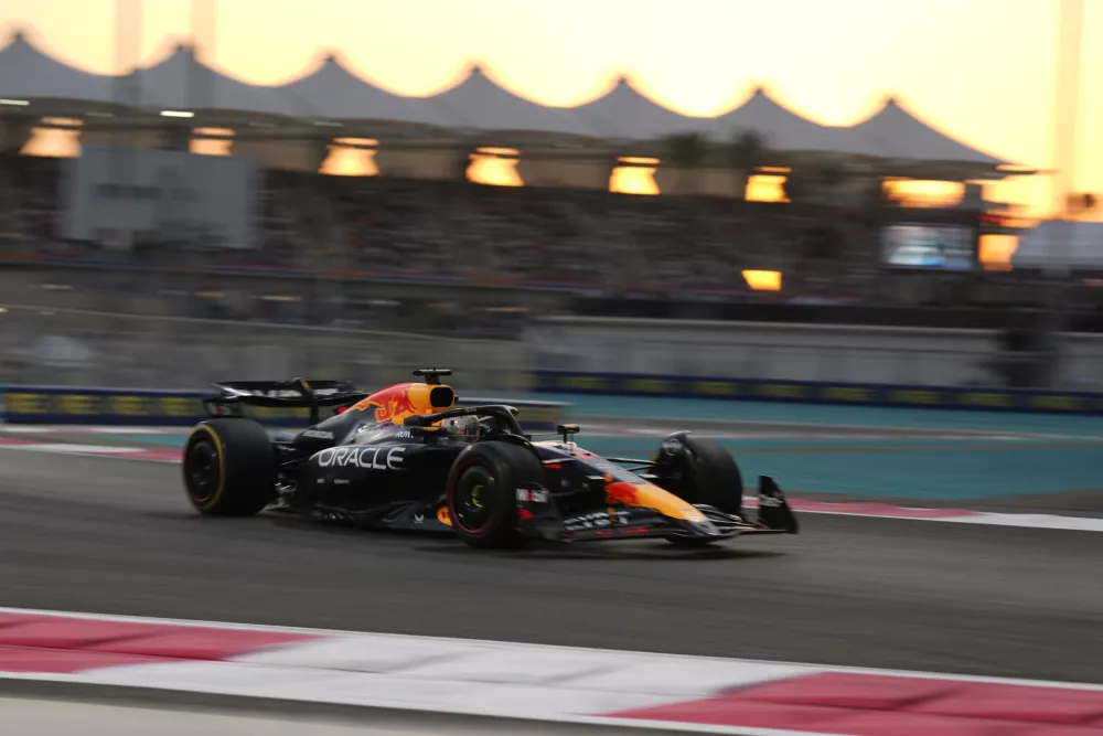 Na zadnji tekmi sezone v Abu Dabiju Verstappen ni zmagal. / Foto: AP