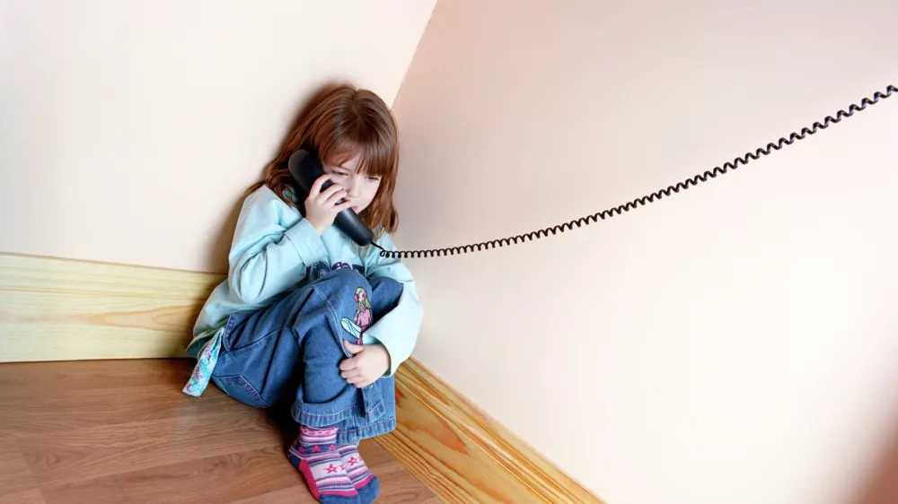 Zaupni telefon, otroci stiska