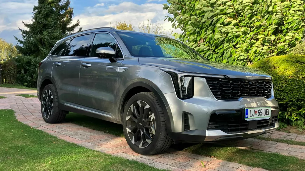 Kratki test: Kia sorento 2,2 CRDi AWD limited panorama