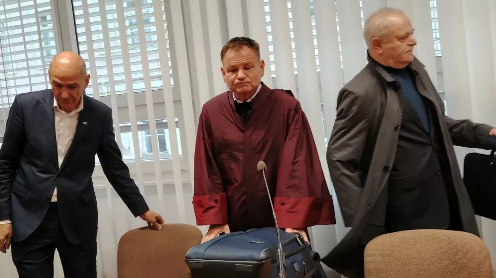 Janez Janša, Franci Matoz, sodišče, Trenta / Foto: Mojca Marot