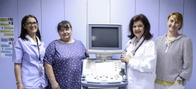 Medicinska sestra Martina Petric, pomočnica Biljana Đurković, zdravnica Nena Kopčavar Guček in socialna delavka Alenka Ugrin Vatovec (z leve) so nepogrešljiv del ekipe v ljubljanski ambulanti pro bono./ Foto: Jaka Gasar