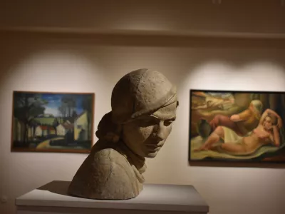 Razstava Odmaknjeni pogled v Galeriji Božidarja Jakca v Kostanjevici na Krki. Foto: arhiv GBJ