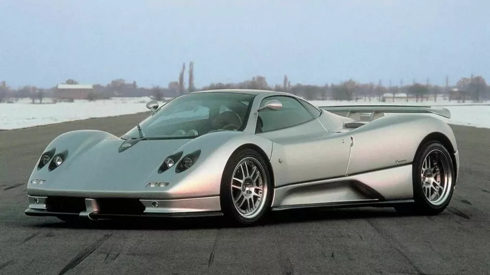 pagani zonda C12