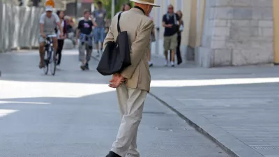 - Ilustrativna fotografija,starejši občani, upokojenci, pokojnina, pokojninska reforma//FOTO: Luka CjuhaOPOMBA: ZA OBJAVO V ČASOPISU DNEVNIK