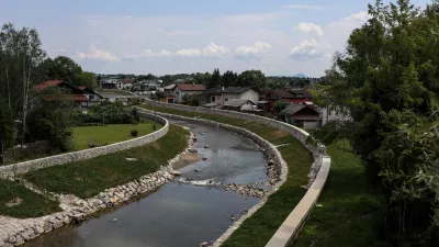 Izvedba protipoplavnih ukrepov na jugozahodnem delu Ljubljane letos še ne bo končana. Foto: Bojan Velikonja