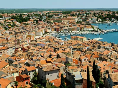 F565TA Old town and harbor of Rovinj seen from the bell tower of Saint Euphemia?s basilica, Istria, Croatia