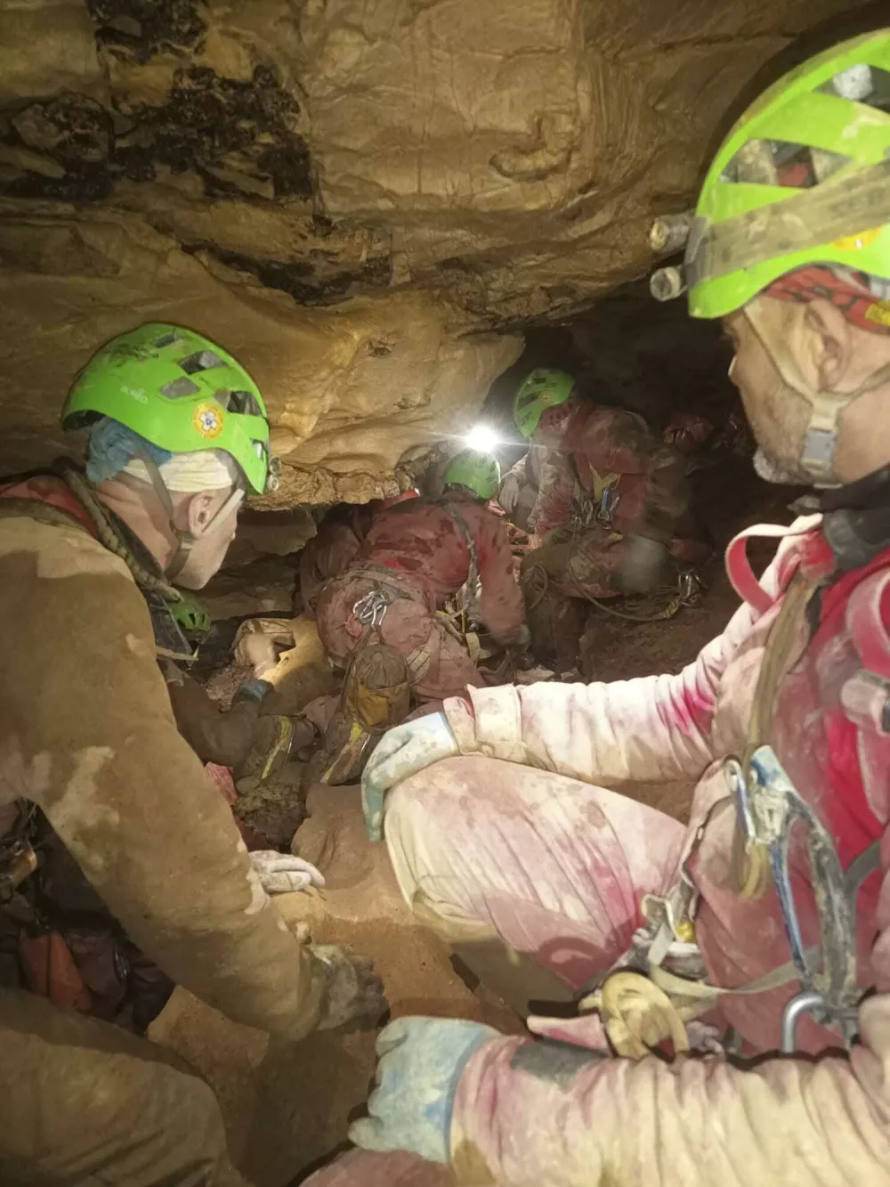 This image released Monday, Dec. 16, 2024 by the Italian Soccorso Alpino (Alpine Rescue) shows the rescue operation of Ottavia Piana, a caver blocked in a deep inside the Bueno Fonteno cave, near Bergamo, Italy, after falling some 5 meters (16 feet) Saturday evening during an expedition. (Soccorso Alpino via AP)