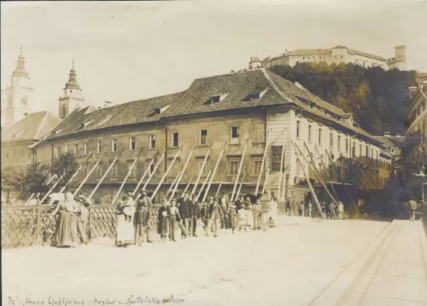 Ljubljanski potres leta 1895 je bil rušilni potres v Ljubljani na velikonočno nedeljo, 14. aprila. / Foto: Cc