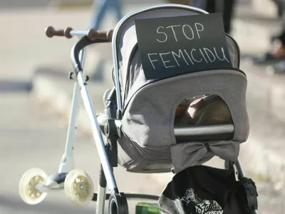 Protest v sarajevu zaradi nasilja nad ženskami, femicida