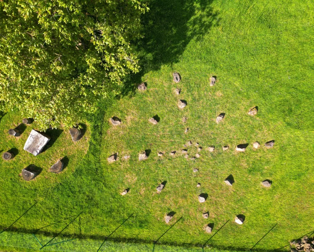 kamni z Boča Rečnik / Foto: Osebni Arhiv Romance Rečnik 