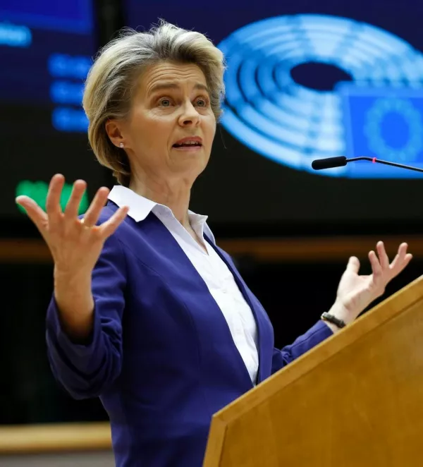 European Commission President Ursula Von Der Leyen addresses European lawmakers during a plenary session on the inauguration of the new President of the United States and the current political situation, at the European Parliament in Brussels on January 20, 2021. (Photo by Francisco Seco / POOL / AFP) / Foto: Francisco Seco