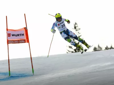 Neja Dvornik v tej sezoni kaže izjemni napredek, tokrat je Korošica navdušila z osmim mestom na veleslalomu v Kranjski Gori. Foto: Reuters