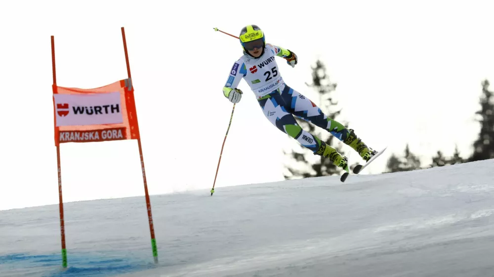 Neja Dvornik v tej sezoni kaže izjemni napredek, tokrat je Korošica navdušila z osmim mestom na veleslalomu v Kranjski Gori. Foto: Reuters