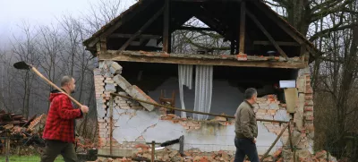 ﻿potres hrvaška petrinja / Foto: Andrej Petelinšek, Večer