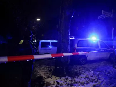 Police secures the area after an amok alarm at a primary school in Berlin Schmargendorf, Germany, January 10, 2025.  REUTERS/Liesa Johannssen