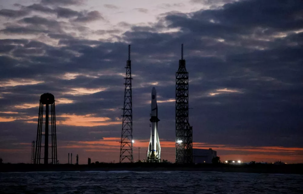 A Blue Origin New Glenn rocket stands ready for its inaugural launch at the Cape Canaveral Space Force Station in Cape Canaveral, Florida, U.S., January 10, 2025. REUTERS/Joe Skipper