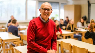 ﻿Gregor Pečan, ravnatelj OŠ Janka Modra in predsednik Združenja ravnateljev Slovenije - 25.11.2019 - Osnovna šola OŠ Janka Modra, Dol pri Ljubljani //FOTO: Bojan Velikonja