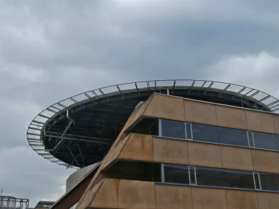 ﻿helikopter- 10.08.2017 - Heliport UKC Ljubljana - heliodrom - pristajališče za helikopterje na strehi Kliničnega centra v Ljubljani -//FOTO: Tomaž Skale