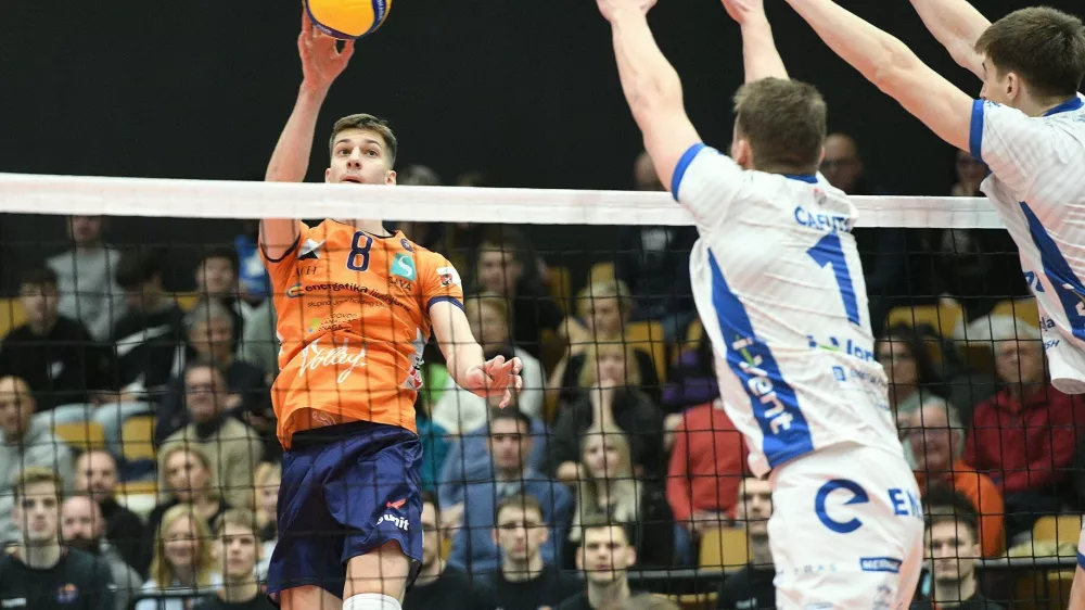 Luka Marovt, odbojkar ACH Volley