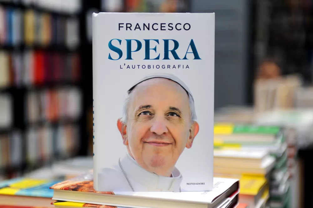 14 January 2025, Italy, Rome: A display showcases Pope Francis' new book, 'Spera'. As the first pontiff to author an autobiography, Pope Francis reflects on his life journey, while addressing key issues of contemporary times. Photo: Monica Giuliani/IPA via ZUMA Press/dpa