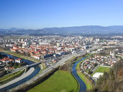 Pogled z razgledišča na Celje 