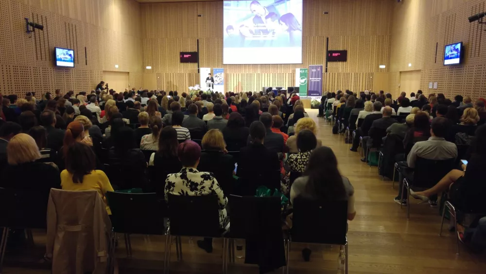 V sklopu programa ASI smo izvedli več mednarodnih konferenc, kjer smo tudi predstavljali primere dobrih praks / Foto: Nn