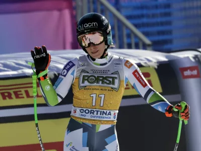 Alpine Skiing - FIS Alpine Ski World Cup - Women's Downhill - Cortina d'Ampezzo, Italy - January 18, 2025 Slovenia's Ilka Stuhec reacts after her run REUTERS/Leonhard Foeger