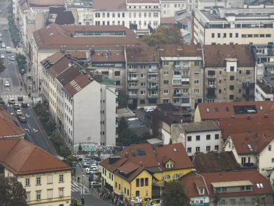 7.11.2024 - simbolična fotografija - nepremičnine - stanovanja - panorama LjubljanaFOTO: LUKA CJUHA