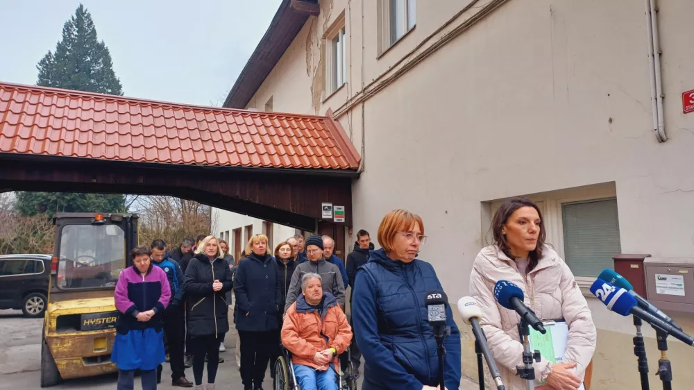 Sedem dni po potrjeni likvidaciji škofjeloškega invalidskega podjetja CSS je usoda 41 zaposlenih še vedno negotova. Foto: Tina Jereb