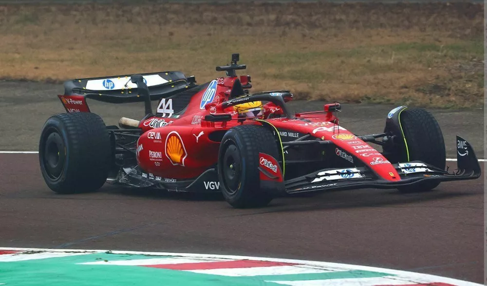 Lewis Hamilton Ferrari