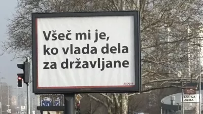 Plakat na Linhartovi cesti.