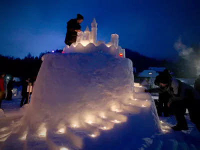 Snežni gradovi kralja Matjaža. Peca, Črna na Koroškem//foto: Bojan Velikonja