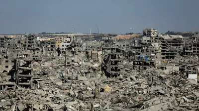 Buildings lie in ruin, following a ceasefire between Israel and Hamas, in Jabalia in the northern Gaza Strip, January 21, 2025. REUTERS/Dawoud Abu Alkas