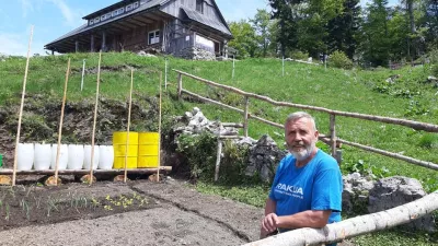 Franc Beguš Orožnova koča in vrt / Foto: Osebni Arhiv