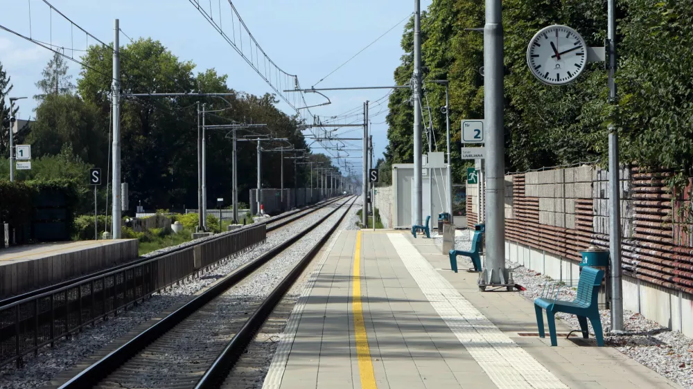 22.08.2024 - simbolična fotografija - vlak, železnica, promet, postaja TivoliFoto: Tomaž Skale