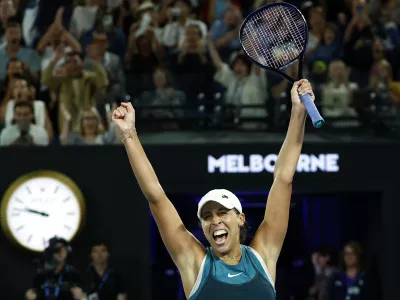 Tennis - Australian Open - Melbourne Park, Melbourne, Australia - January 25, 2025 Madison Keys of the U.S. celebrates after winning the final against Belarus' Aryna Sabalenka REUTERS/Kim Kyung-Hoon