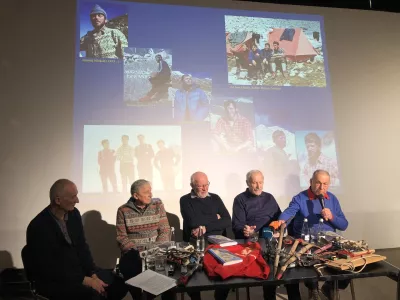 Na predstavitvi so bili urednik knjige Vladimir Fabjan ter veverice Janez Dovžan, Janez Brojan, Janko Ažman in Klavdij Mlekuž. Foto: Eva Branc