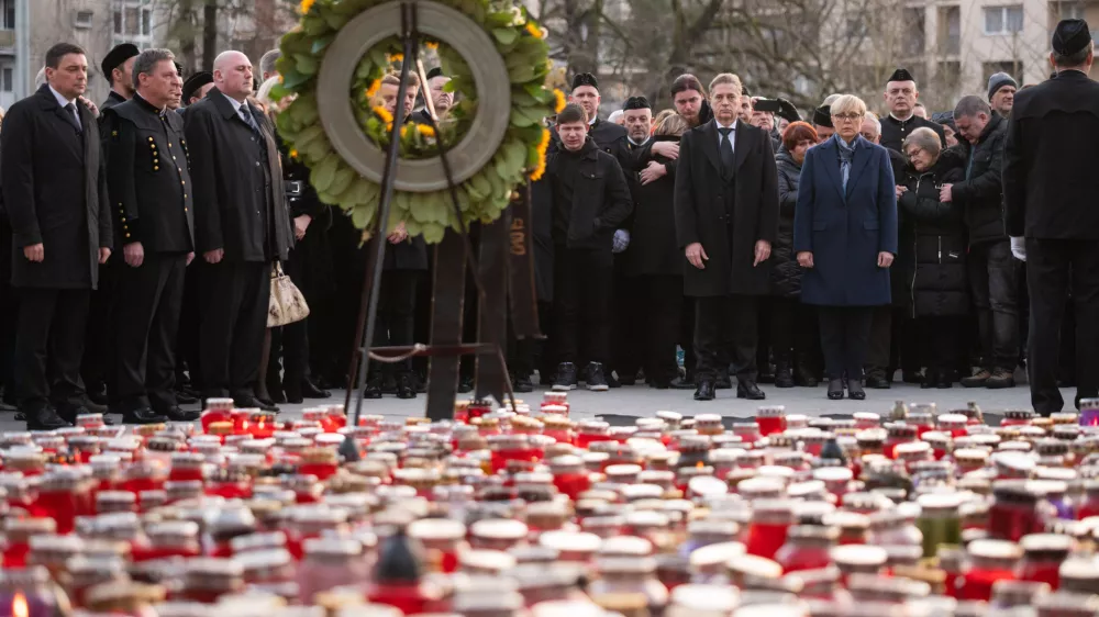 Velenje.Dan zalovanja v spomin na zrtve tragicne nesrece v Premogovniku Velenje.