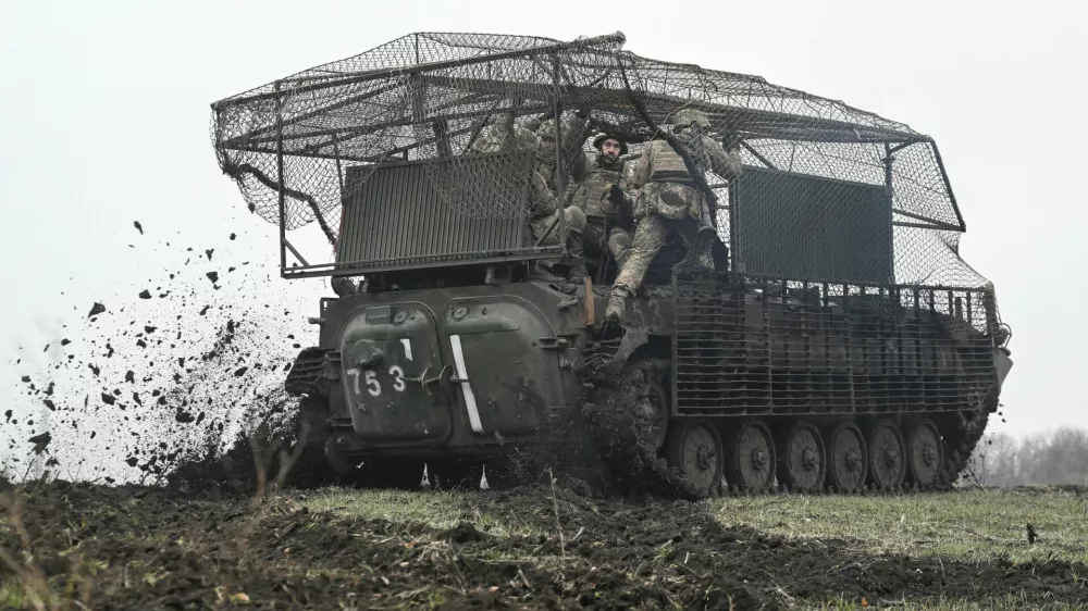 Servicemen of 110th Brigade of the Territorial Defence Forces of Ukraine attend a training, amid Russia's attack on Ukraine, in Zaporizhzhia region, Ukraine January 26, 2025. REUTERS/Stringer