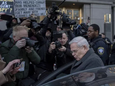 Former U.S. Sen. Bob Menendez, D-N.J., departs Manhattan federal court after his sentencing on a bribery conviction, Wednesday, Jan. 29, 2025, in New York. (AP Photo/Julia Demaree Nikhinson)